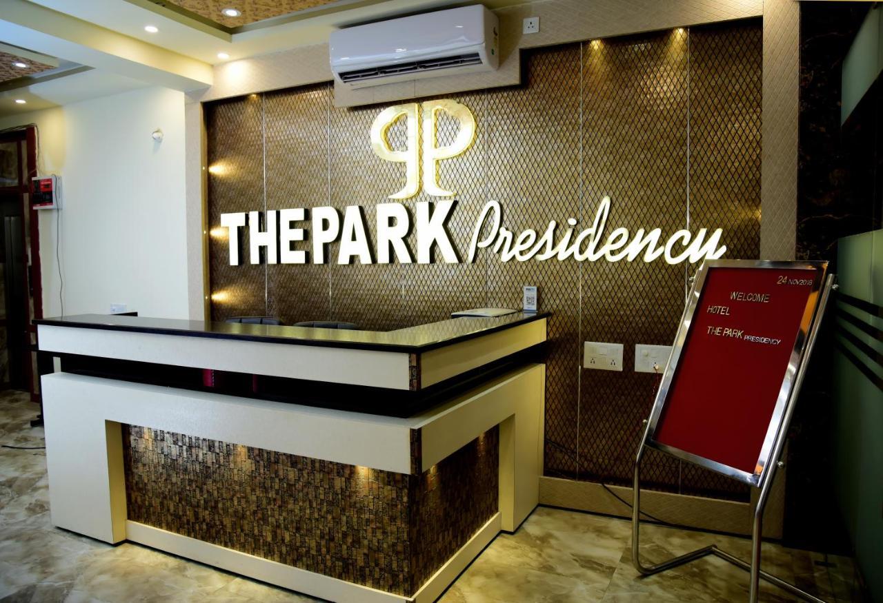 The Park Presidency Hotel Барелі Екстер'єр фото