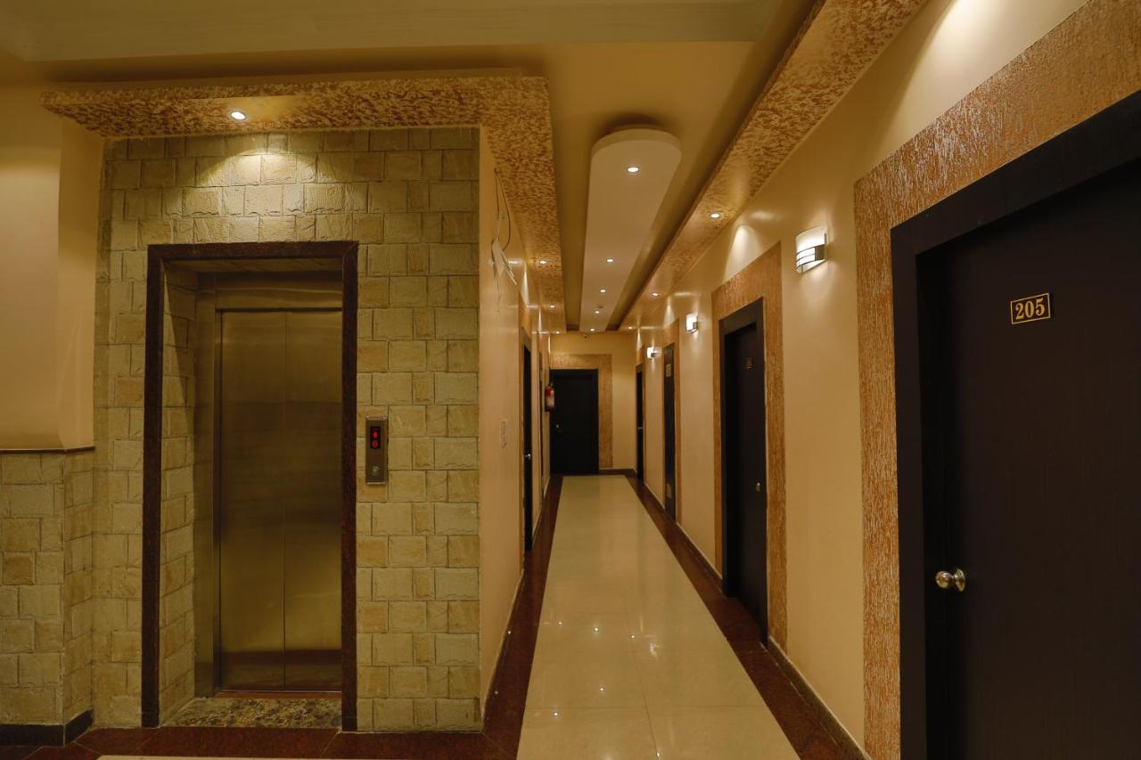 The Park Presidency Hotel Барелі Екстер'єр фото